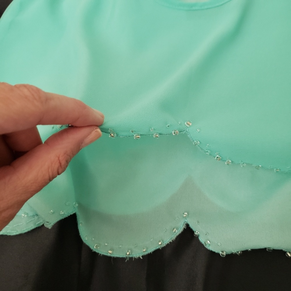 Summer Crop Top - Picture 2 of 7